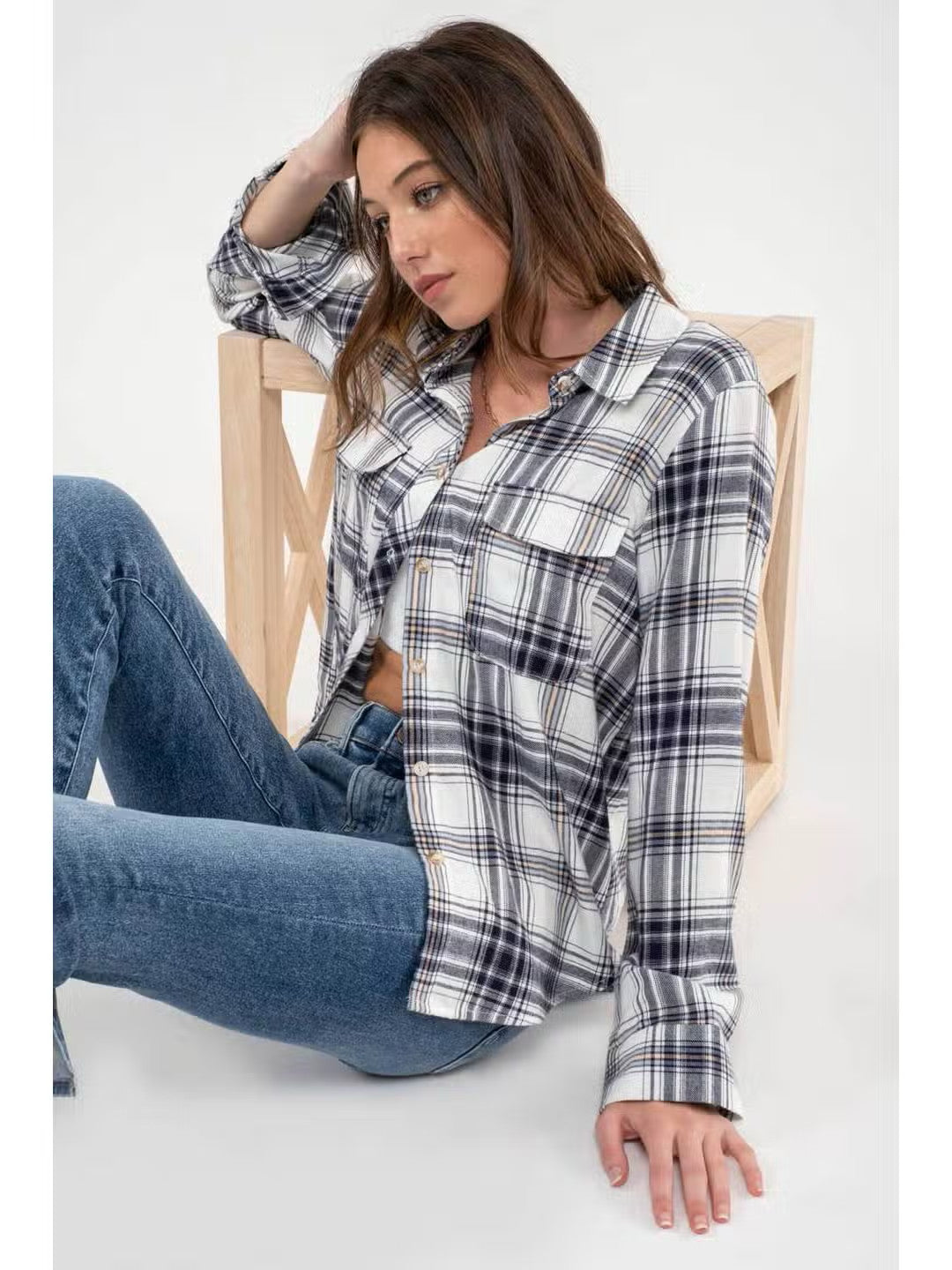 Collared Plaid Long Sleeve Woven Top