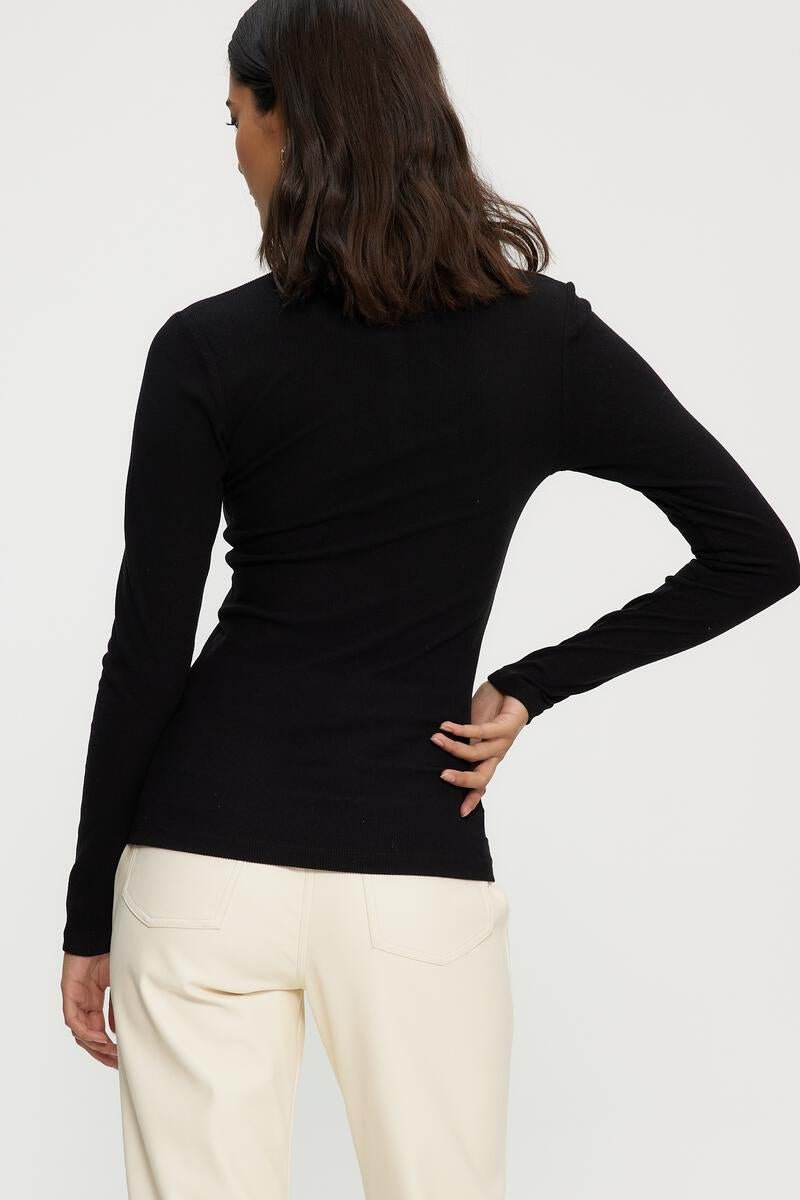 Ribbed Button Down Henley Shirt - Kuwalla - House of Drip Apparel