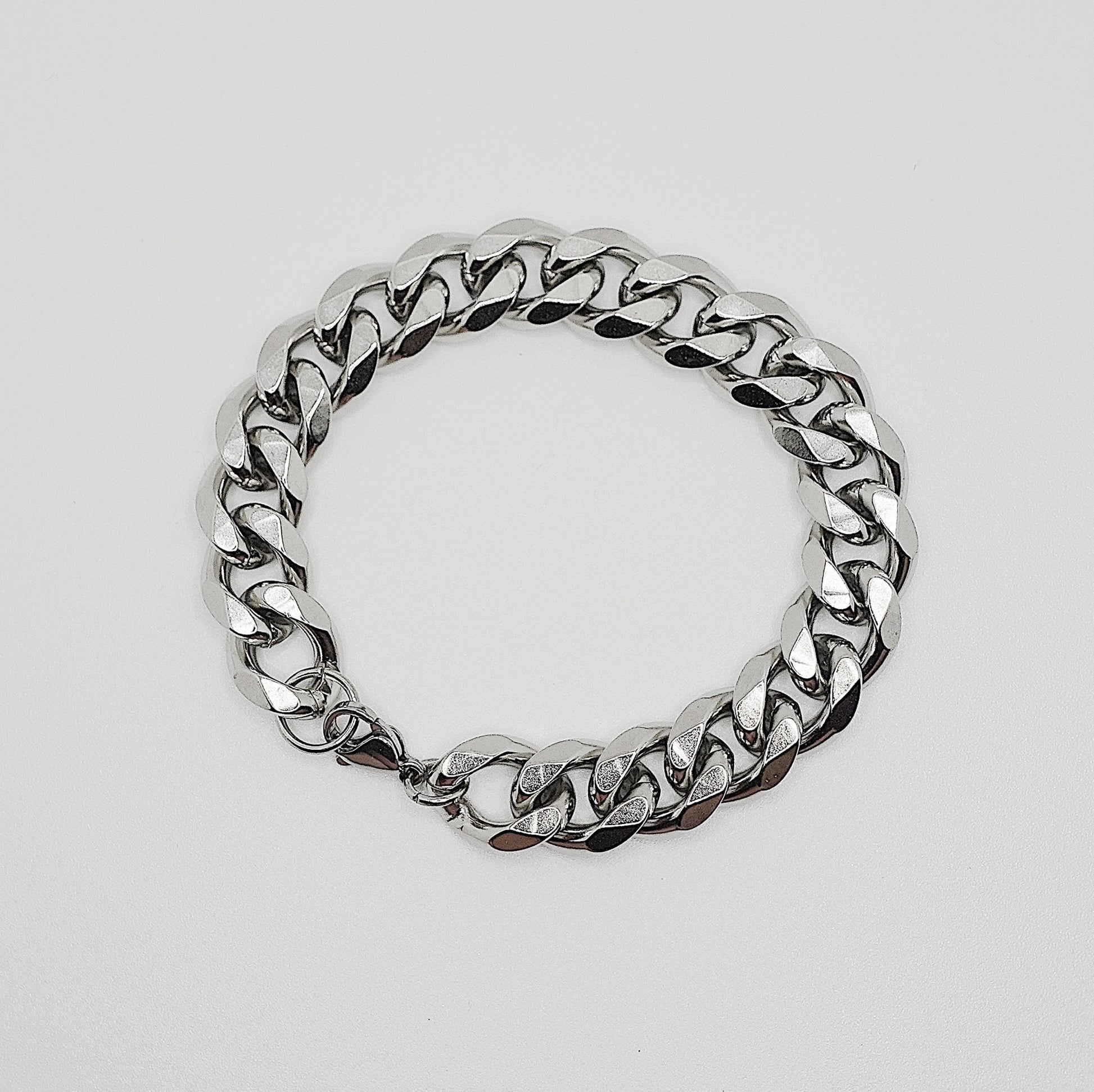 Curb Chain Bracelet 7.5" Silver - House of Drip Apparel