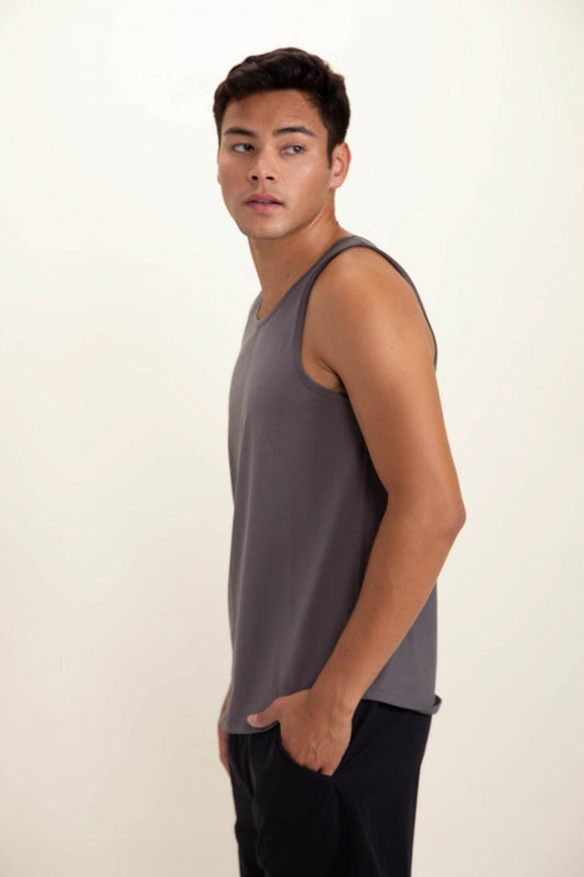 Tank Top With Curved Hem - House of Drip Apparel